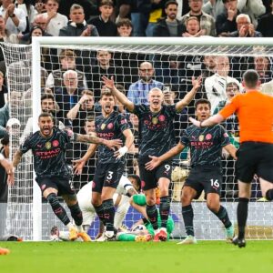 Manchester City yahonyoye Tottenham, hababara Arsenal