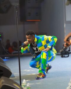 Bruce Melody ni umu Rayon none yanze kuririmba mu gitaramo cy’Umukeba?