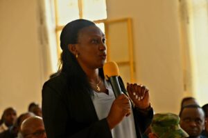“Gutora ni uburenganzira bw’umunyarwanda” Guverineri Alice Kayitesi