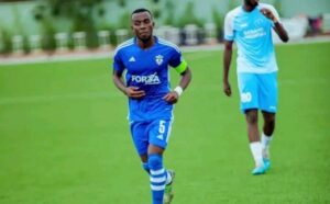 Rayon Sports yageze ku isoko ry’abakinnyi ku nsanganyamatsiko igira iti “Ubuze inda, yica umugi”