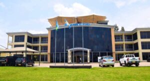 Umugabo w’ i Nyanza yagiye kureba umugore basanzwe bakorana akazi ko muburiri amubuze ahasanga umwana w’ umuhungu w’ imyaka 5 abari we umuha ibyishimo atahawe na nyina