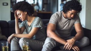 Iyi nkuru ireba abari hejuru y’imyaka 18: Ese ubundi umuntu adakoze imibonano  byamutwara iki?Sobanukirwa