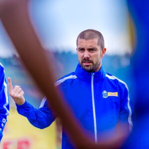 “Bambujije kujya kureba umugore wange wari utwite, birangira ntanatoje!” Julien Mette ku mayobera y’Umuhuro w’Amahoro n’uko azashora Rayon Sports mu nkiko