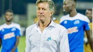 Rayon Sports yumvikanye n’Umukambwe wayirengeje mu matsinda ya CAF Confederations Cup uzazana na rutahizamu ubigendana