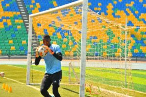 Rayon Sports yazanye “Urukuta” mu biti by’izamu