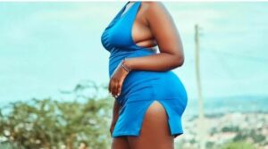 Ibyo kurya umukobwa n’ umugore barya bikabafasha gukuza amabere n’ amabuno