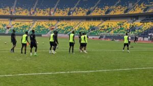 Imyitozo ya mbere ya APR FC muri Stade Amahoro yaciye amarenga y’impinduka muri 11 bazabanza mu kibuga kuri Azam FC [AMAFOTO]