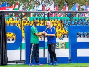 Perezida Kagame ntiyumva uko Kigali Pelé Stadium idakinirwaho bitewe na ‘moteri’ idakora neza