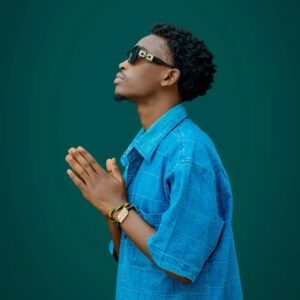 Polyvalent yasobanuye uko yadukanye injyana itamenyerewe mu muziki wo kuramya no guhimbaza Imana