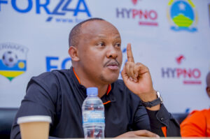 “Sinkunda guhura na Rayon y’igihuhwe” KNC uvuga ko azahorera APR FC kubera Aba-Rayons bafannye Pyramids “ibyabo byabananiye”