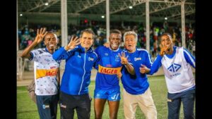 Robertinho utoza Rayon  yatangaje  ko afite ibanga rituma iyi kipe itsinda umuhisi n’umugenzi ushatse kuyitambika