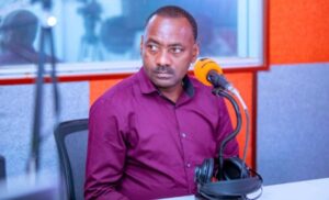 Umunyamakuru ukunzwe mu Rwanda yongeye gukora impinduka mu mwuga we!