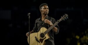 “Ese koko Mbonyi yabyaranye n’ umukobwa batabana?”_ Yahishuye byinshi