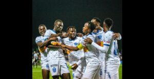 Abakinnyi ba Rayon bijejwe guhozwa amarira bari bamaze iminsi barira