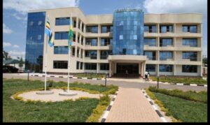 Kicukiro: Polisi yarashe uwari umaze iminsi 2 avuye i Iwawa,nyuma y’ uko yari ashatse kwivugana umunyerondo