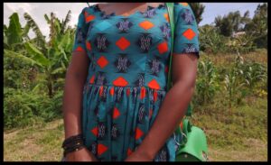Uko byagenze kugira ngo umunyeshuri w’ imyaka 17 atere inda umwarimu we w’ imyaka 19 none arimo kumusaba kwihekura.