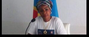 Ngo ntabwo barya! Umugore wa Kabila yanenze abasirikare ba Congo kubaga Inka ze none bakarenzaho no kuzirira mu rwuri rwe!