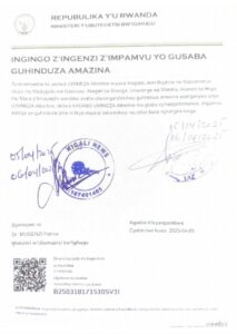 UWINEZA Albertine yasabye guhindura amazina ku mpamvu z’amashuri