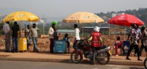 Abafatabuguzi ba sosiyete z’itumanaho mu Rwanda bageze kuri miliyoni 12,7