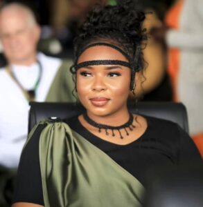 Yemi Alade yavuze ko Afurika yose ifite byinshi byo kwigira ku Rwanda.