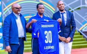 Umuganga wa Rayon Sports umaze imyaka 30 ayivura ntabwo yajyanye n’ ikipe .