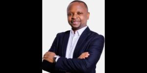 Igihe kirageze, tugomba gufata aka gahugu gato tukakiyomekaho cyane ko gasa n’umugudugu ugereranyije n’igihangange Congo_Umujuanama wa Tshisekedi  