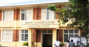 Amazi bari bagiye gutekesha imboga bararira niyo yakoresheje atwika umugore we i Rusizi