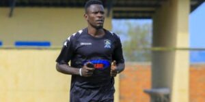 Rayon Sports iri mu bibazo bidashira yo irashaka gusinyisha abakinnyi kandi nabo ifite yarabananiye kubahemba