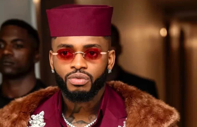 Diamond Platnumz nyuma yo kuvugwa guhunga igihugu yavuze amagambo yateje impaka muri Tanzaniya