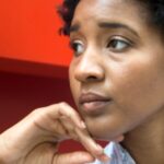 Dore impamvu hari bamwe bahitamo kwigumira ari bonyine ibya bakunzi batabikozwa 