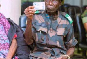 Umusirikare wa Leta ya Congo  ufite imyaka 102 agiye guhabwa ishimwe rihabwa abakomeye ku Isi