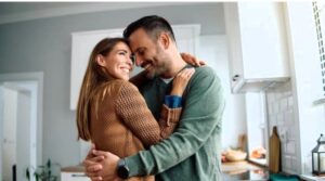 Nuramuka ubonye ibi bimenyetso mu rugo rwawe uzamenye ko rugiye gusenyuka bafitarana hakiri kare