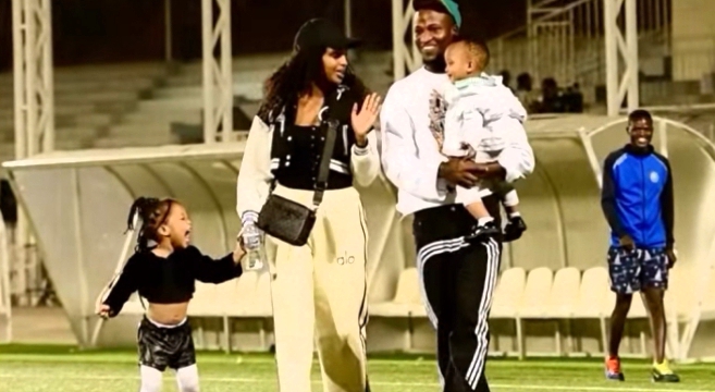 Byiringiro Lague yatunguranye azana umugore we kuri Sitade atanga ubutumwa ,bukomeye ku makipe bahanganye