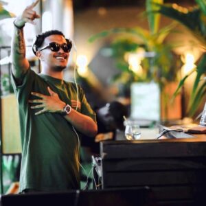 Polisi y’u Rwanda yataye muri yombi DJ Toxxyk nyuma yo kugonga umupolisi wari mu kazi, agahita apfa.