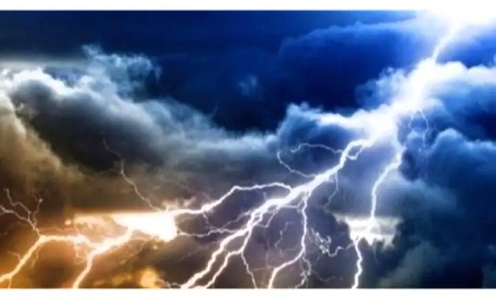 Uko byagenze kugira ngo abantu 15 bakubitwe n’ inkuba icyenda muri bo bahite bitaba Imana i Ngoma