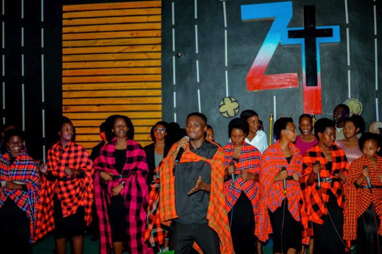 Hohma Worship Team yasohoye indirimbo nshya ‘You Are Mighty’ igamije kugaragaza ko Imana ari yo soko y’imbaraga( VIDEO)