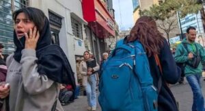 Iran iri mu bihe bikomeye abamaze gupfa barimo kwiyongera Misile yageze muri Turikiya mu gihe Amerika na Israel bakomeje kugaba ibitero simusiga