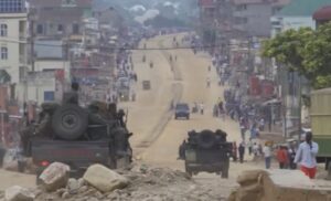 Abaturage ba Uvira bari mu gihirahiro nyuma y’uko FARDC isubiye aho AFC/M23 yari ivuye