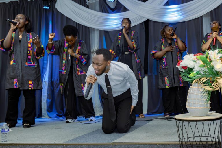 Byarenze uko byari byitezwe! “Heaven In The Room” yasize benshi batashye bahinduwe n’ibihe byimbitse byo guhura n’Imana