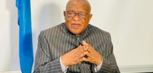 Florimond Muteba yavuze ko Tshisekedi n’ubutegetsi bwe ari “impanuka iteye ubwoba” kuri RDC