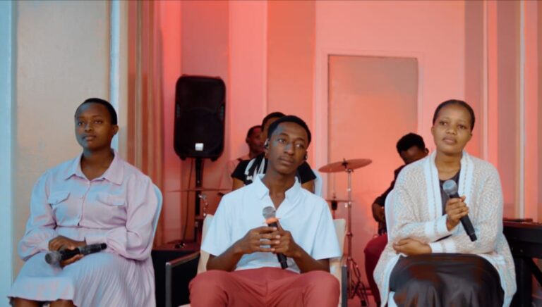 Sylvestre T yashyize hanze indirimbo nshya yise ‘Wamutima’, ikomeza imitima y’abanyura mu bihe bikomeye