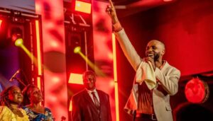 James Muhima yashyize hanze ‘Walio Ishinda Dunia’, indirimbo ivuga ku bantu batsinze urugamba rwo kwizera bagategereza ubuzima bw’iteka_Video