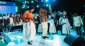 Korali Ukuboko kw’Iburyo yashyize hanze indirimbo “Lazaro” ihumuriza abihebye_Video