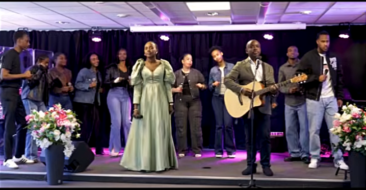 Aimée Micomyiza yahishuye icyatumye akorana na Muleha Nhonzi mu ndirimbo “Amani”